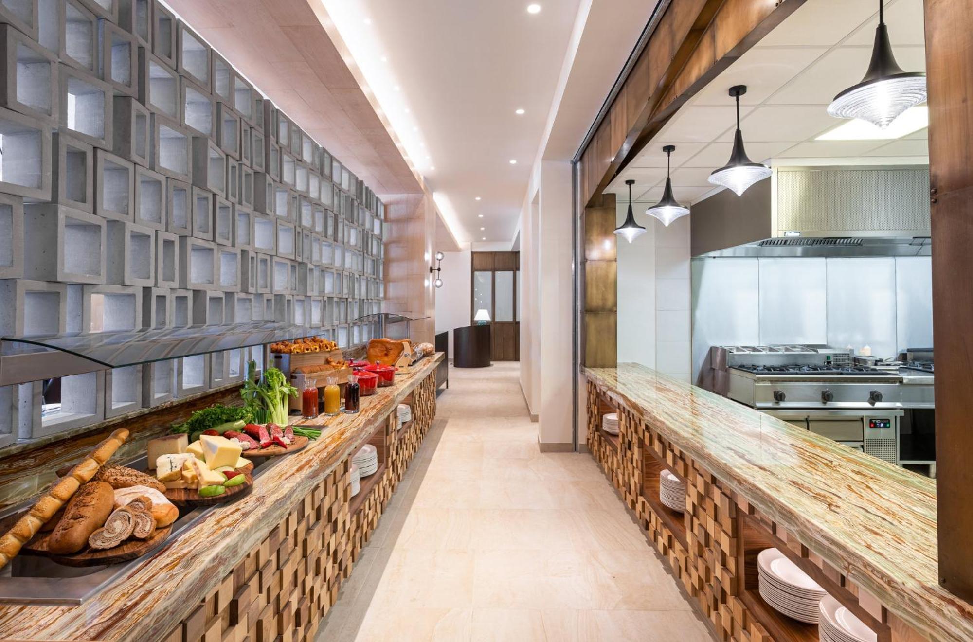 Viceroy Kopaonik Serbia Exterior photo The kitchen at the restaurant